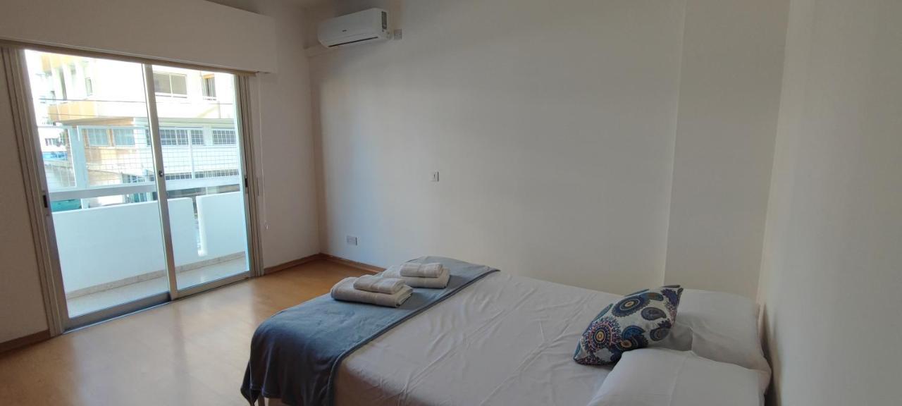 Mimosa Flat City Cente 2Bdr Nicosia Ngoại thất bức ảnh