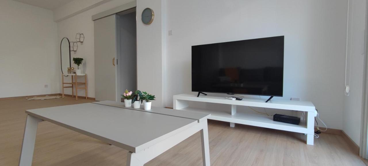 Mimosa Flat City Cente 2Bdr Nicosia Ngoại thất bức ảnh